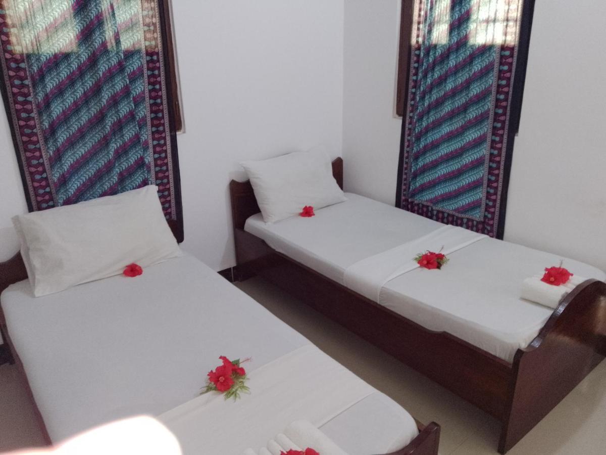 H & H Bungalows Nungwi Extérieur photo